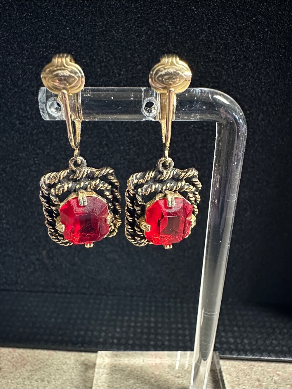 Vintage 1969 Sarah Coventry “Majorca” Ruby Red Gold-Tone Clip-On Earrings